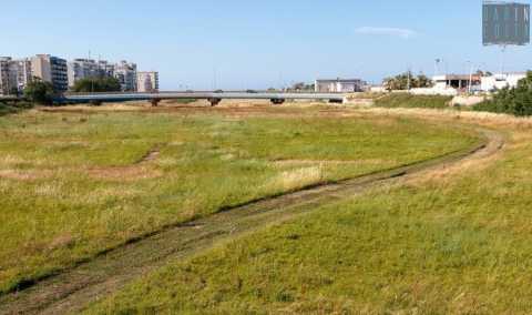 Bunker, balene preistoriche, partite di pallone e mare: le mille storie del Canalone